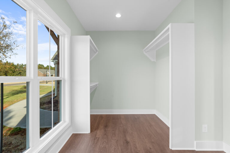 2034 Belle Regal Cir-34