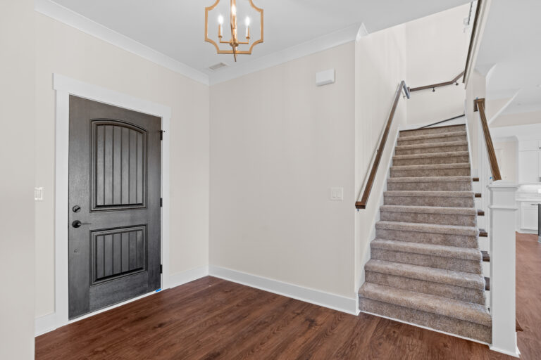 2034 Belle Regal Cir-8